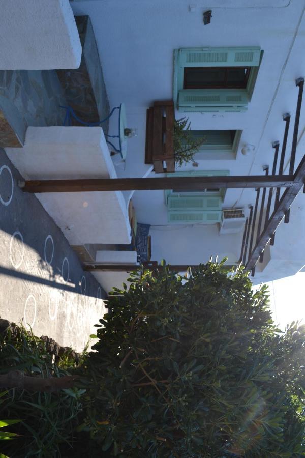 Skyros Panorama Studios Экстерьер фото