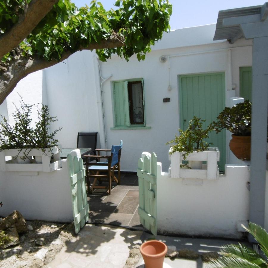 Skyros Panorama Studios Экстерьер фото