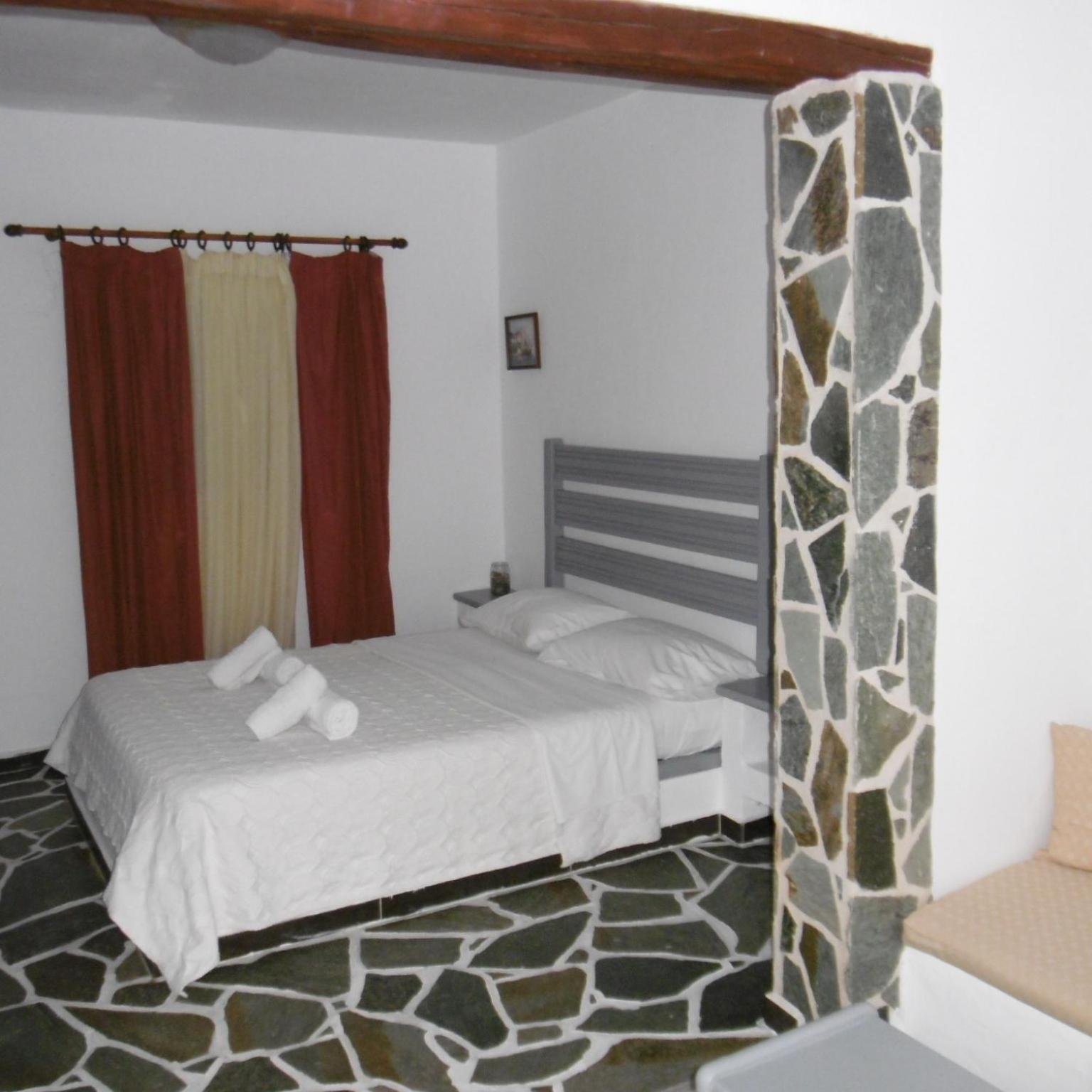 Skyros Panorama Studios Экстерьер фото