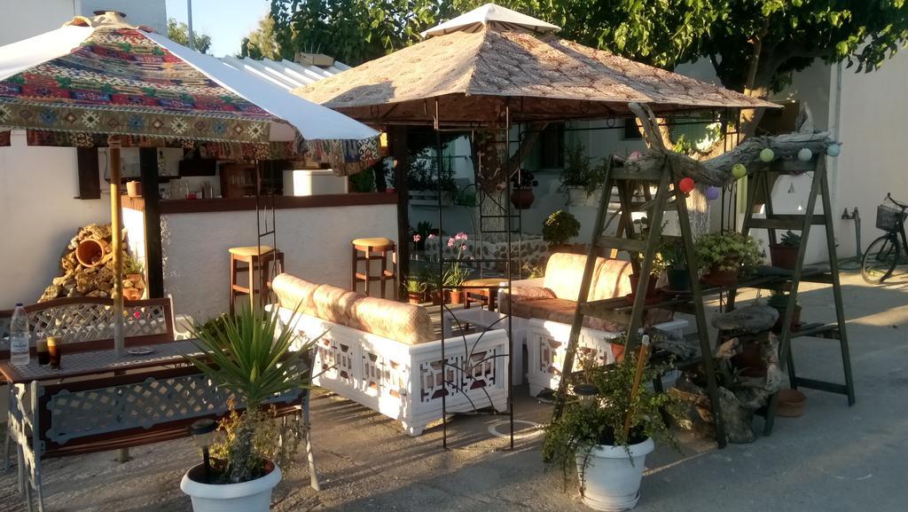 Skyros Panorama Studios Экстерьер фото