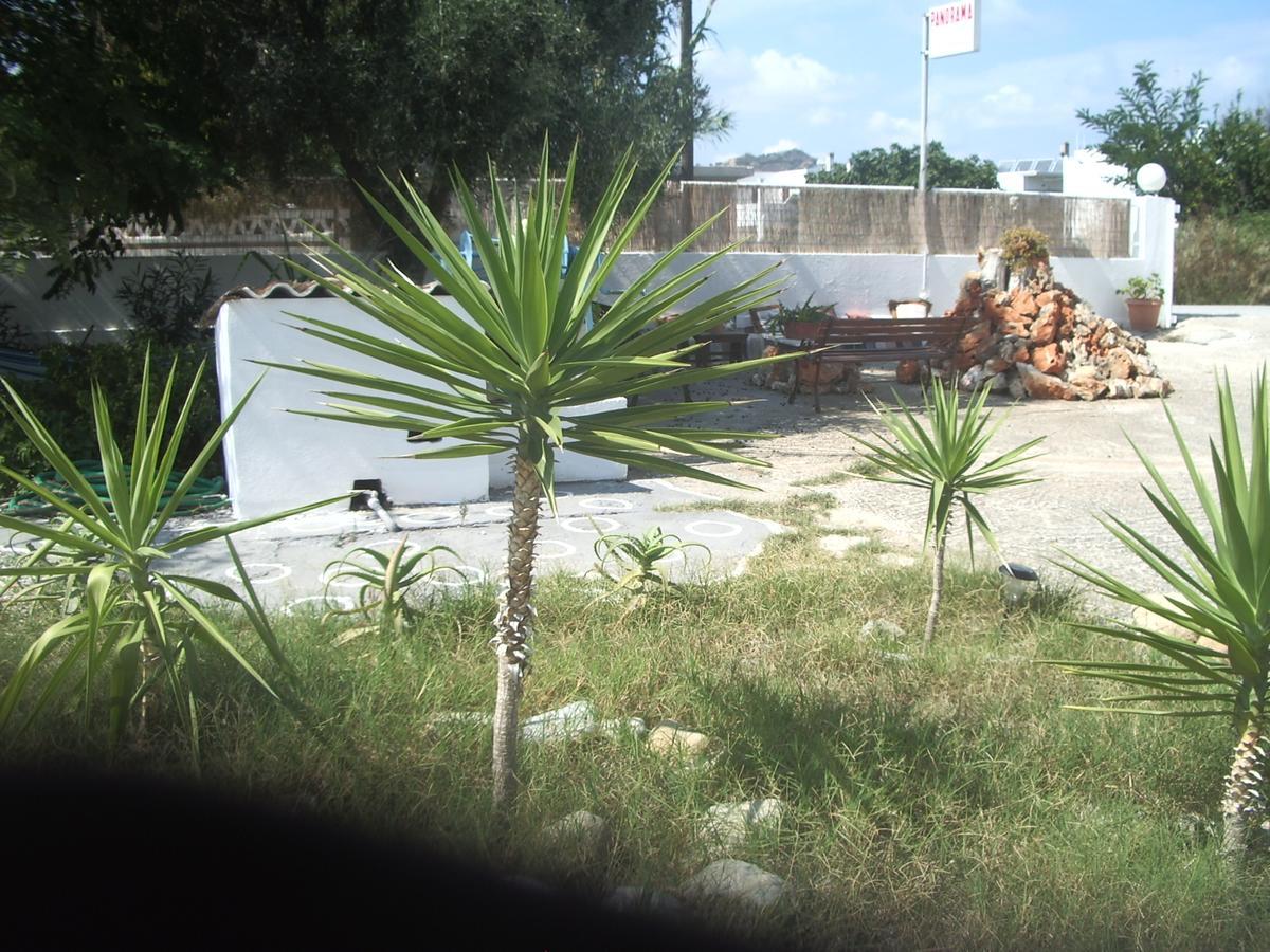 Skyros Panorama Studios Экстерьер фото