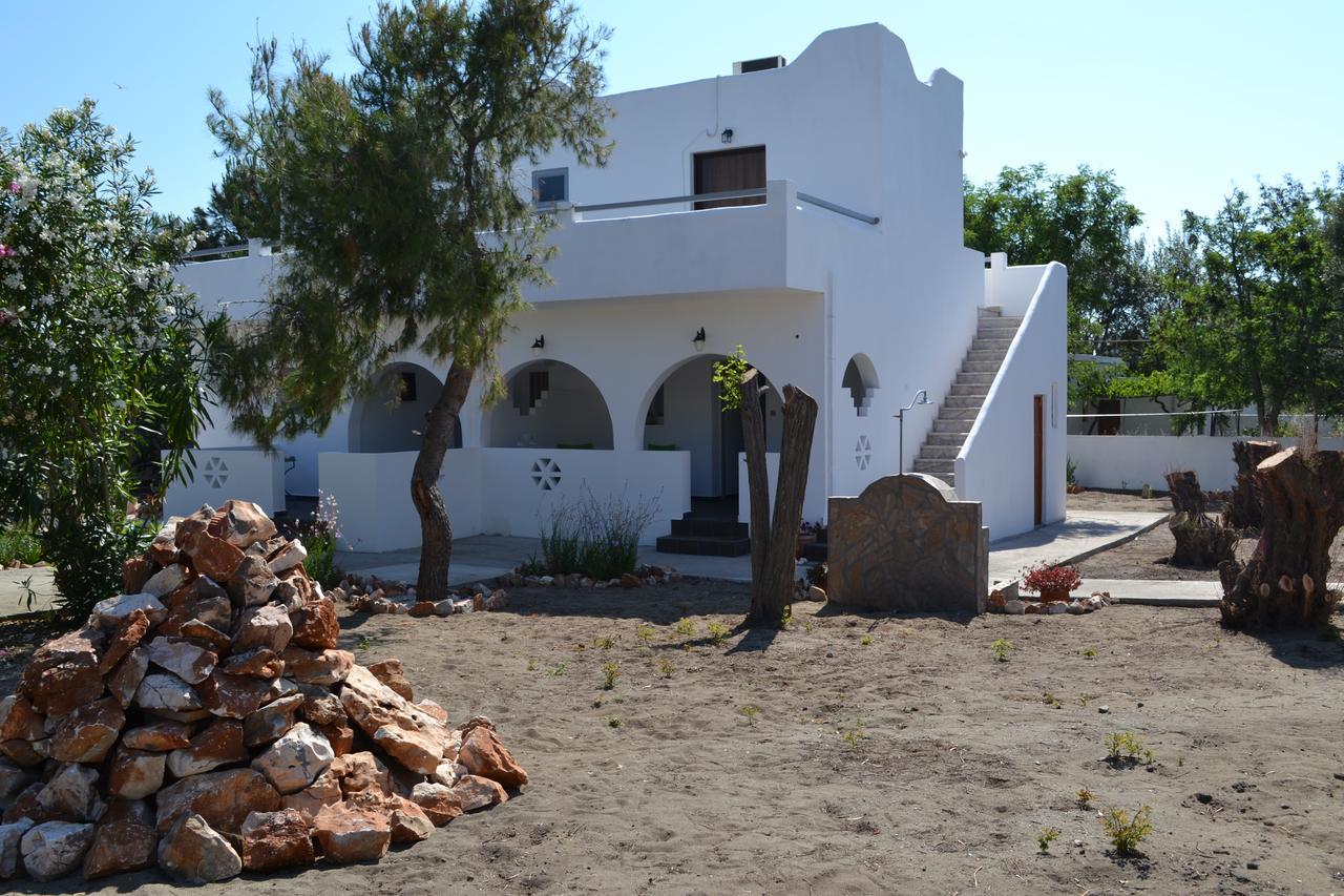 Skyros Panorama Studios Экстерьер фото